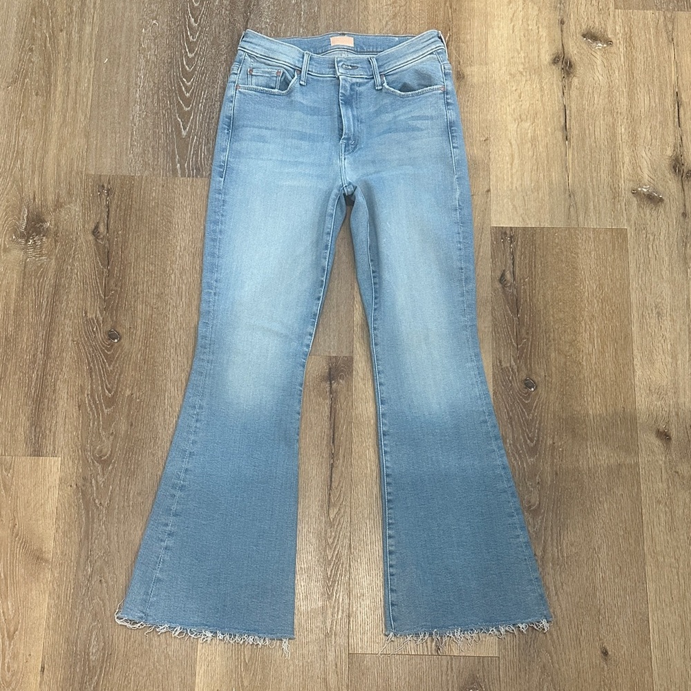 Mother Denim Weekend Fray